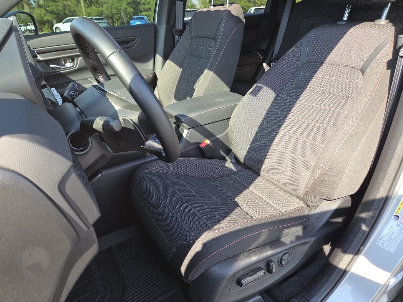 2025 Honda CR-V Sport - Photo 24