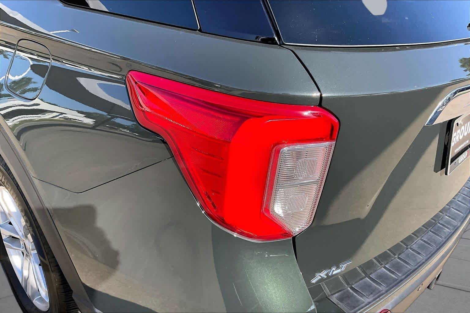 Used 2024 Forged Green Metallic Ford XLT image 28