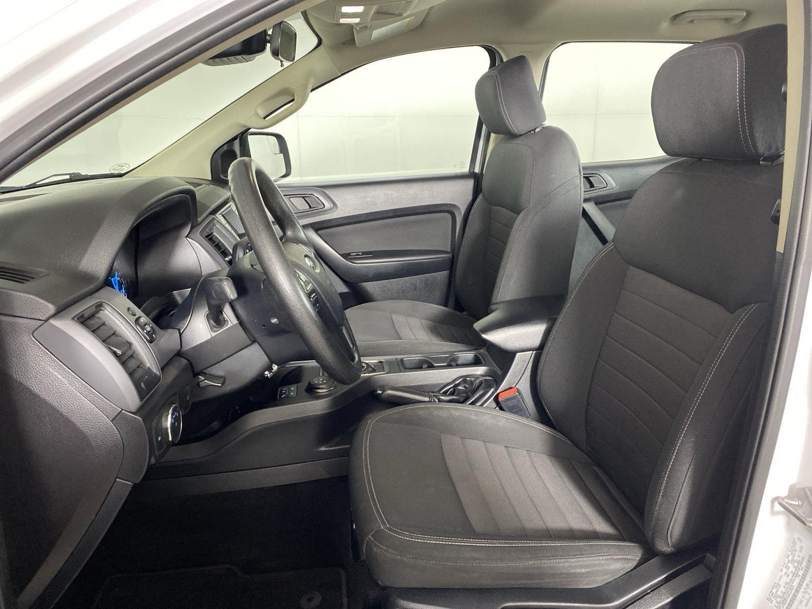 Used 2019 Oxford White Ford XL image 23
