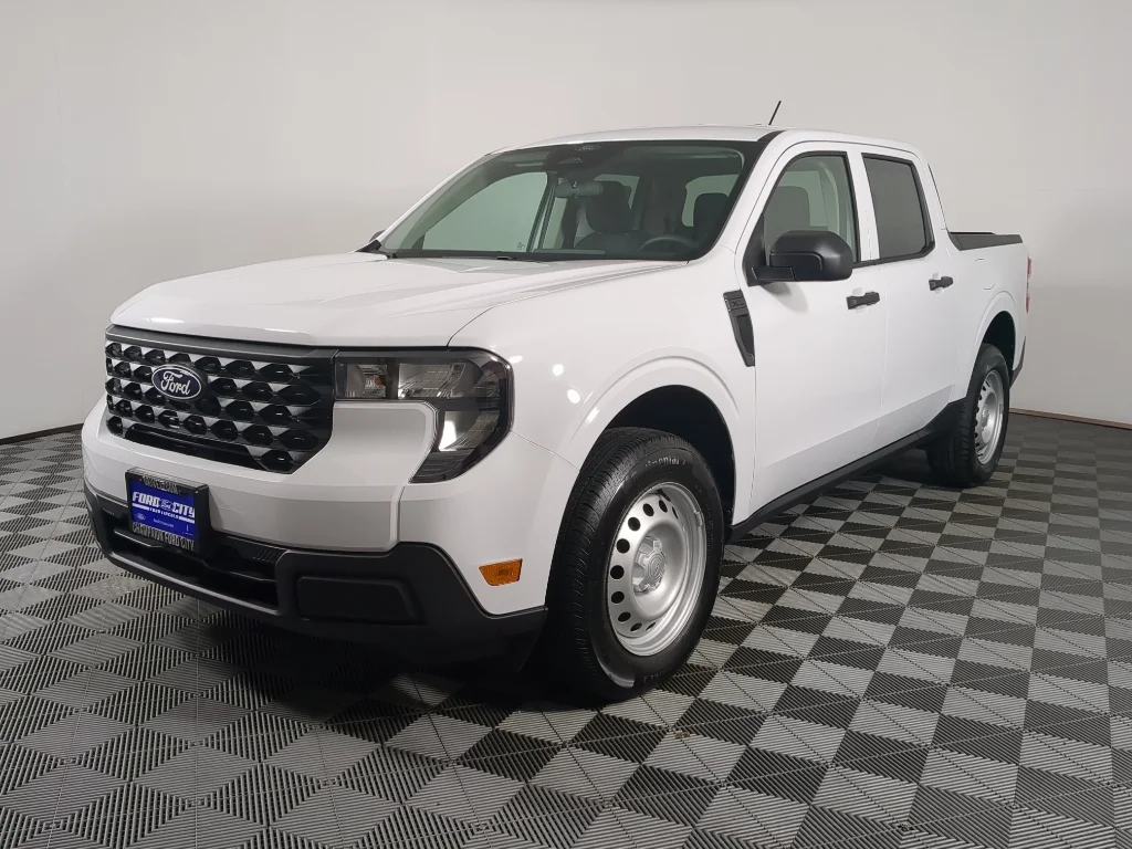 New 2026 Oxford White Ford XL image 9