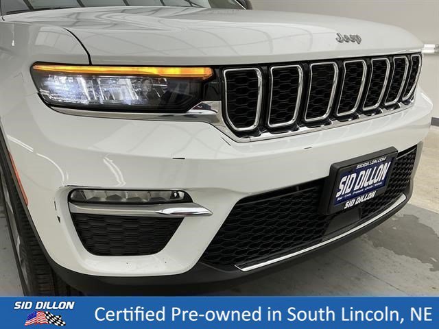 Used 2023 Bright White Clearcoat Jeep Limited image 26
