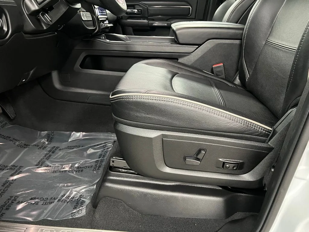 2024 RAM Ram 2500 Pickup Laramie Limited - Photo 25