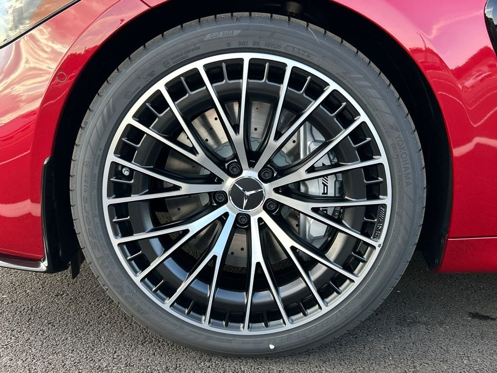 New 2027 MANUFAKTUR Patagonia Red Metallic Mercedes-Benz AMG® CLE 53 4MATIC+ Coupe image 32