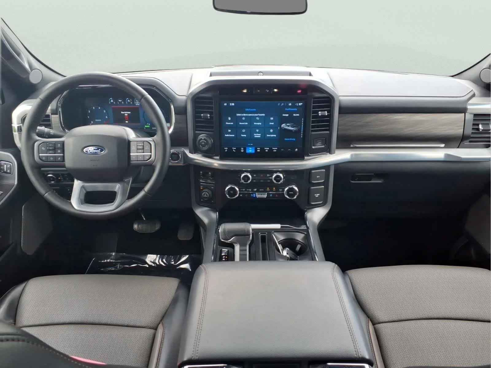 Used 2025 Star White Metallic Tri-Coat Ford LARIAT image 17