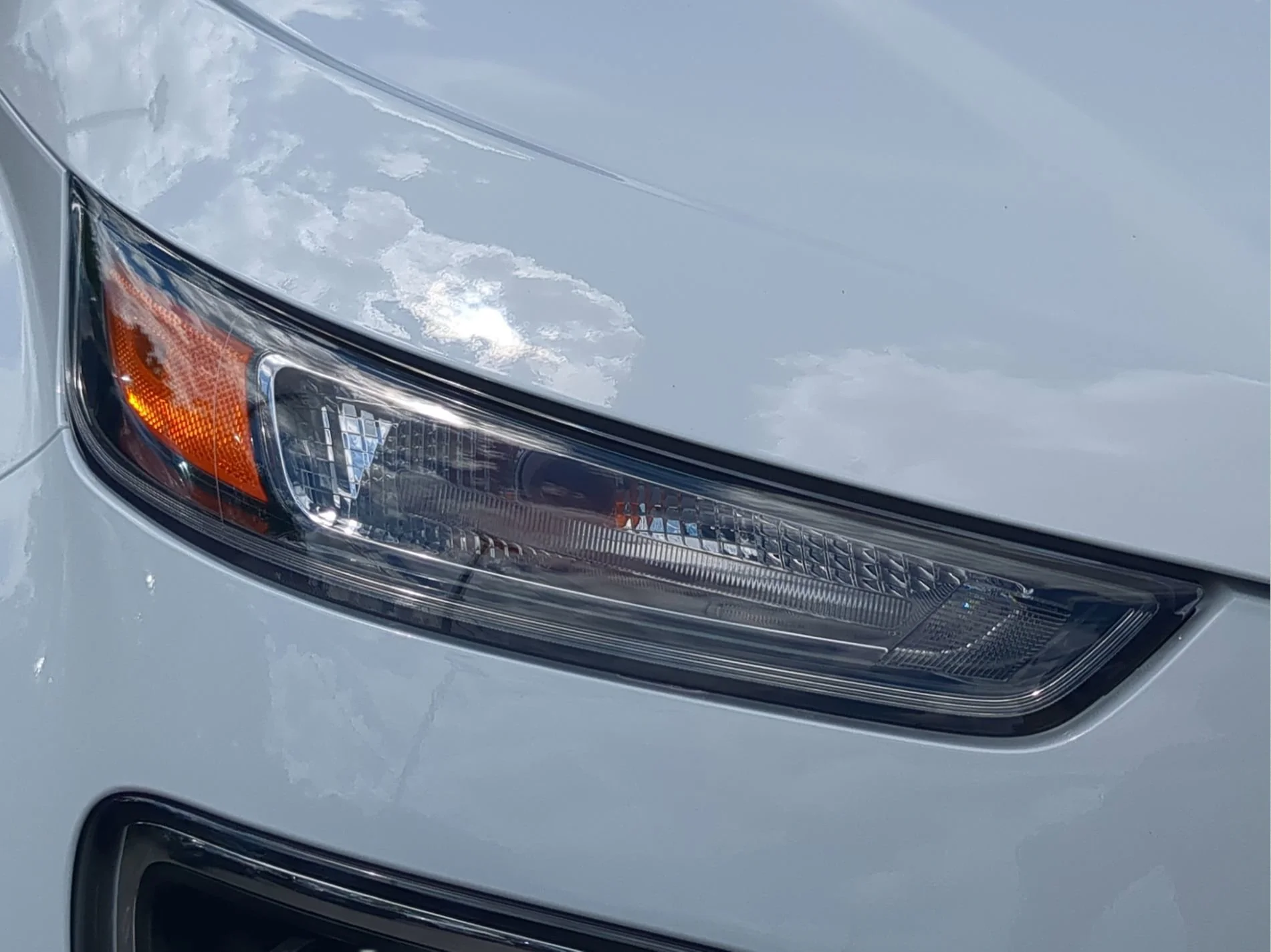 Used 2026 Lunar White Hyundai SEL image 28