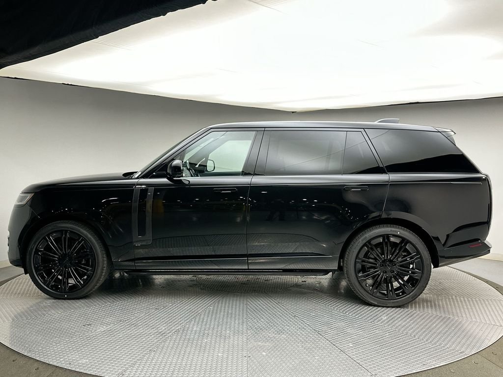 New 2026 Santorini Black Land Rover Autobiography image 10