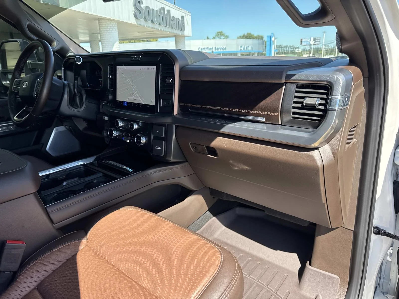 Used 2026 STAR WHITE METALLIC TRI-COAT Ford King Ranch image 13
