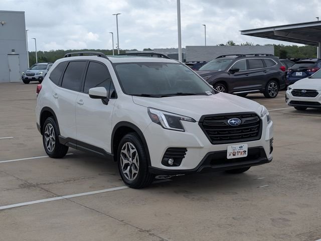 Used 2024 White Subaru Premium image 7