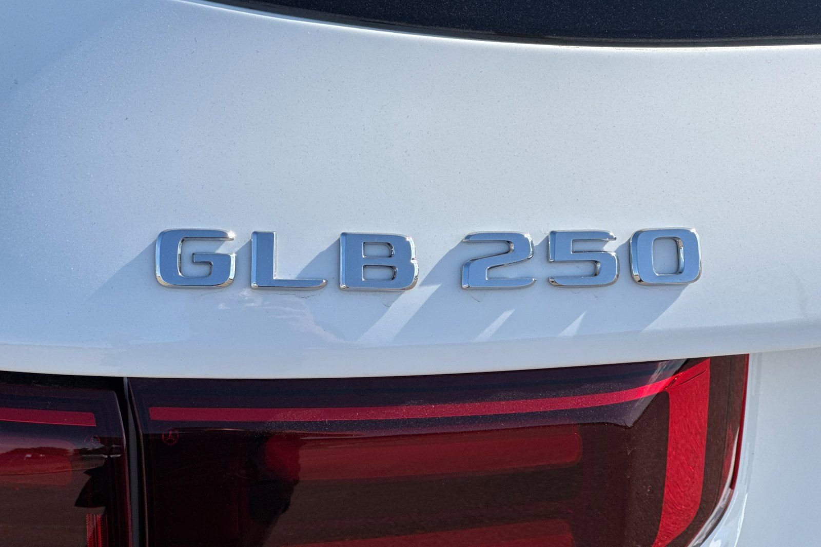 2025 Mercedes-Benz GLB Base - Photo 12