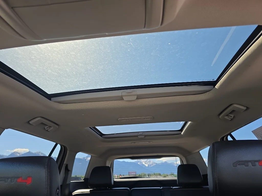 Used 2020 Summit White GMC AT4 image 16