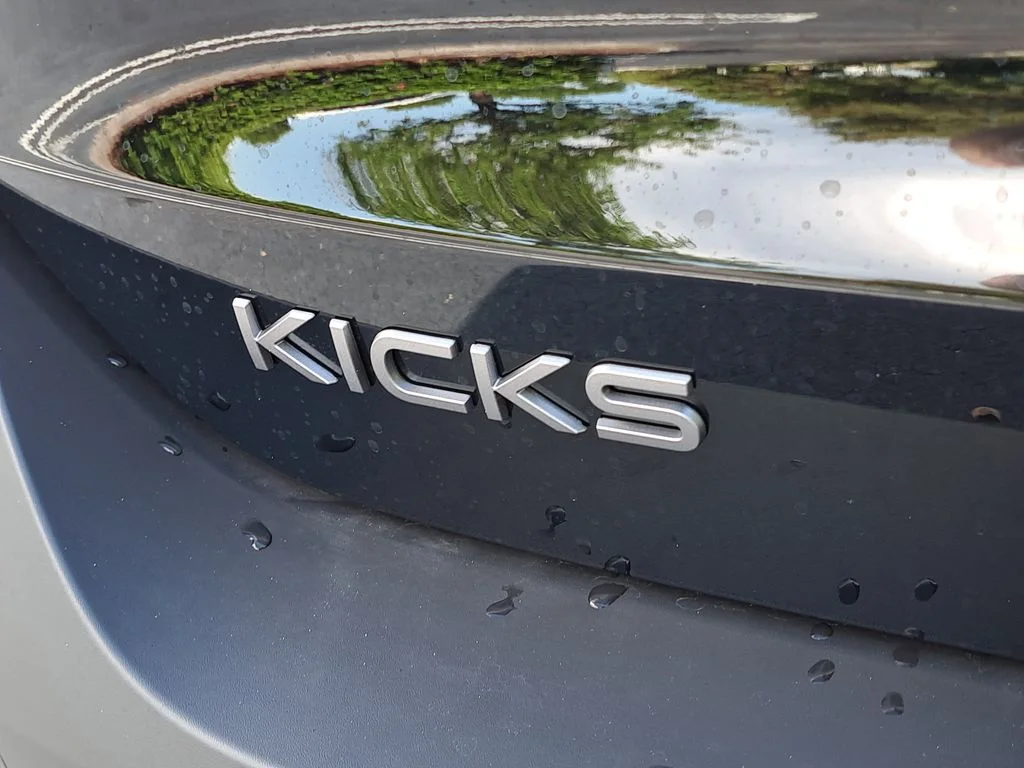 2026 Nissan KICKS SR - Photo 9