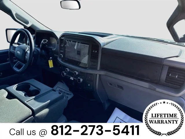Certified Used 2025 White Ford XLT image 27