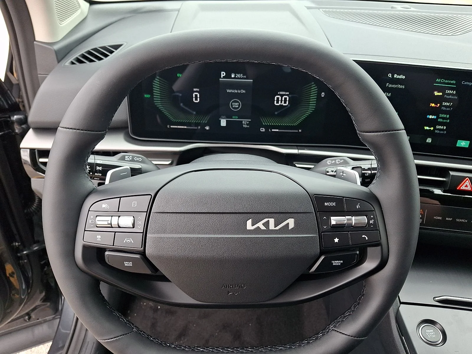 New 2027 Gray Kia S image 17