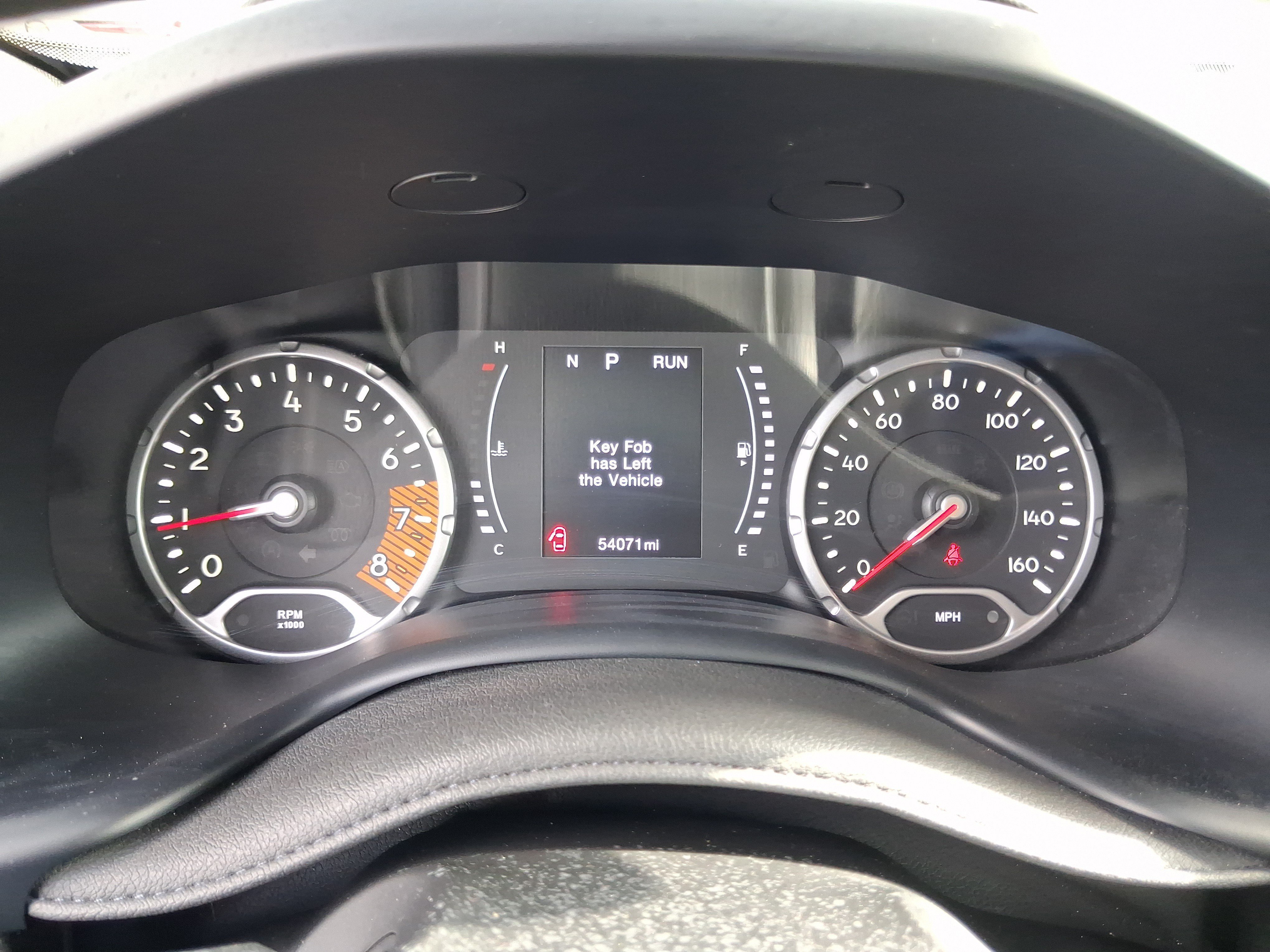 Used 2023 White Jeep Latitude image 13