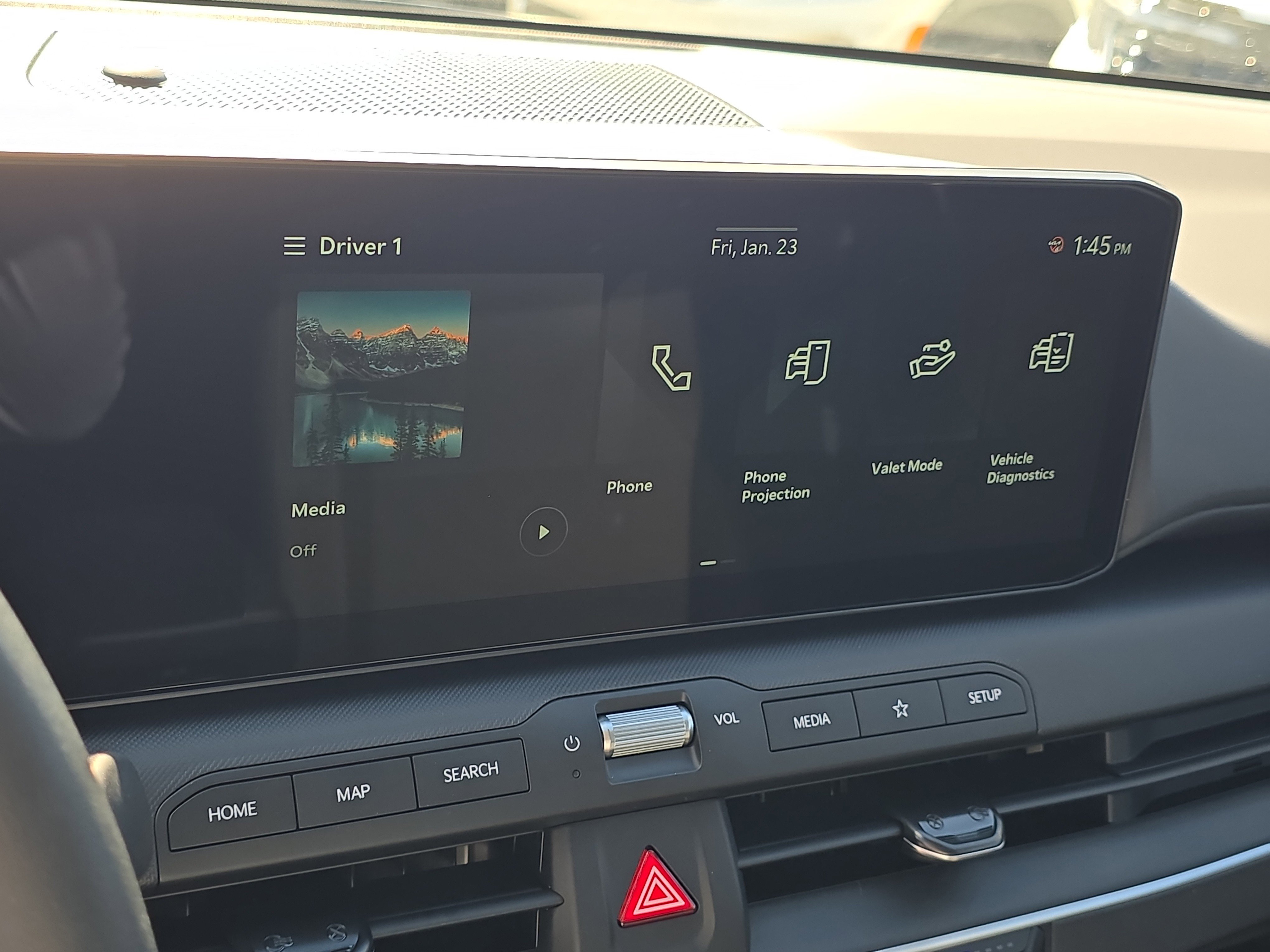 New 2026 Snow White Pearl Kia LXS image 22