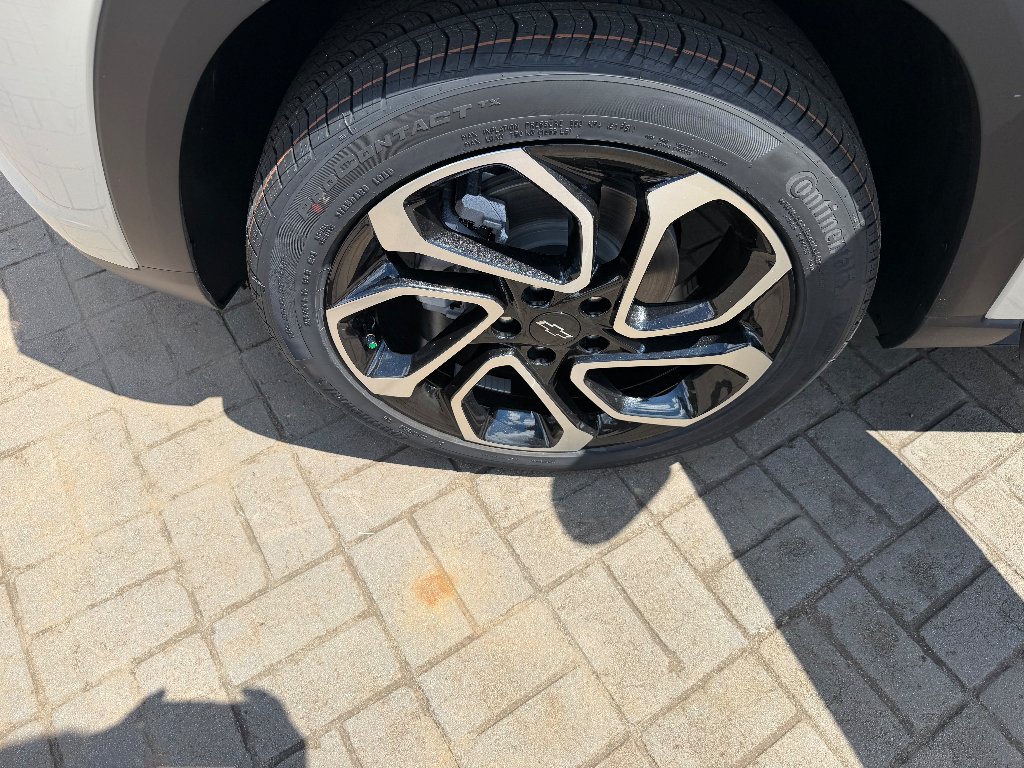 2026 Chevrolet Trax RS - Photo 14