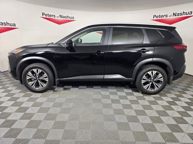 Used 2023 Super Black Nissan SV image 3