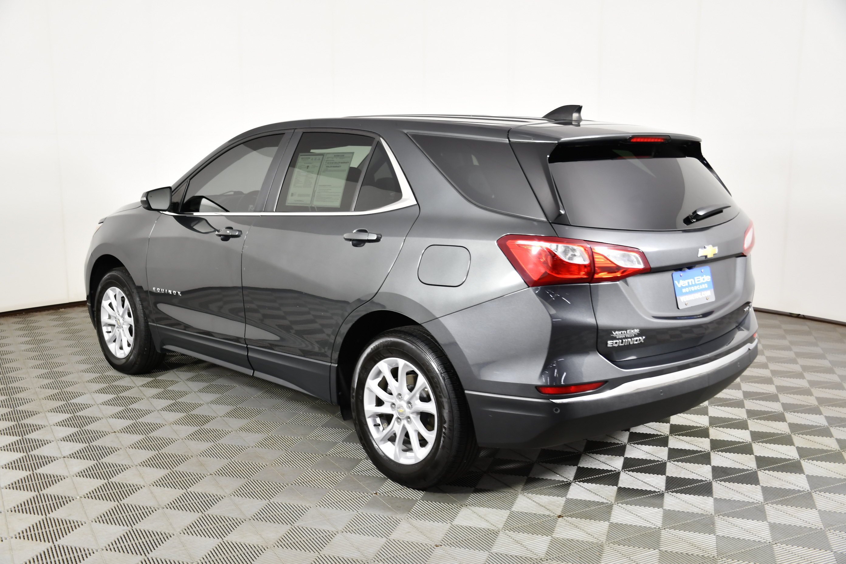 Used 2021 Nightfall Gray Metallic Chevrolet LT image 8