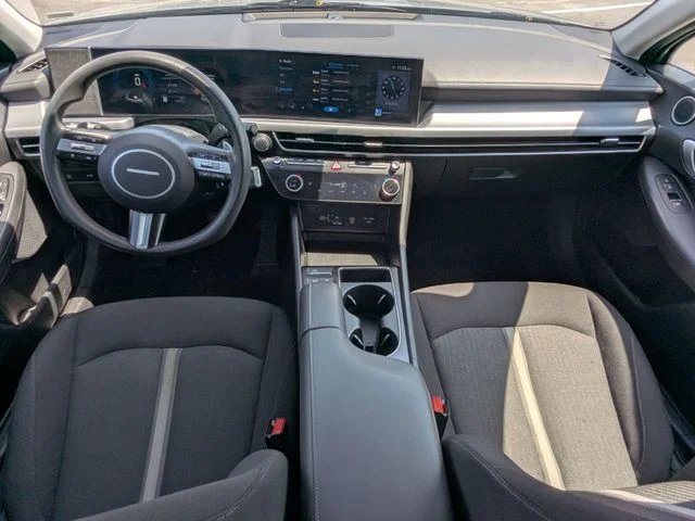 Used 2025 Blue Hyundai SEL image 14