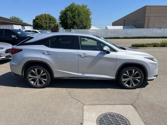 Used 2016 Silver Lining Metallic Lexus 350 image 4