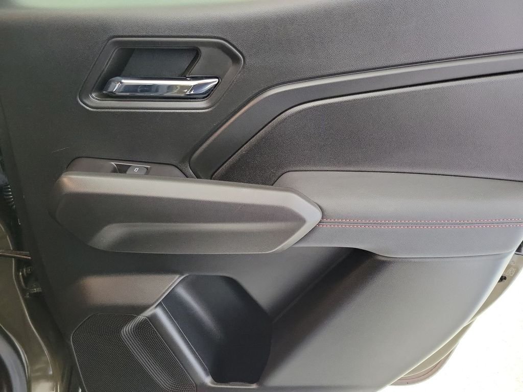 Used 2024 Brown Chevrolet Z71 image 19