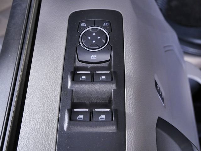 Used 2018 Gray Ford XLT image 18