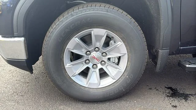 2026 GMC Sierra 1500 SLE - Photo 9