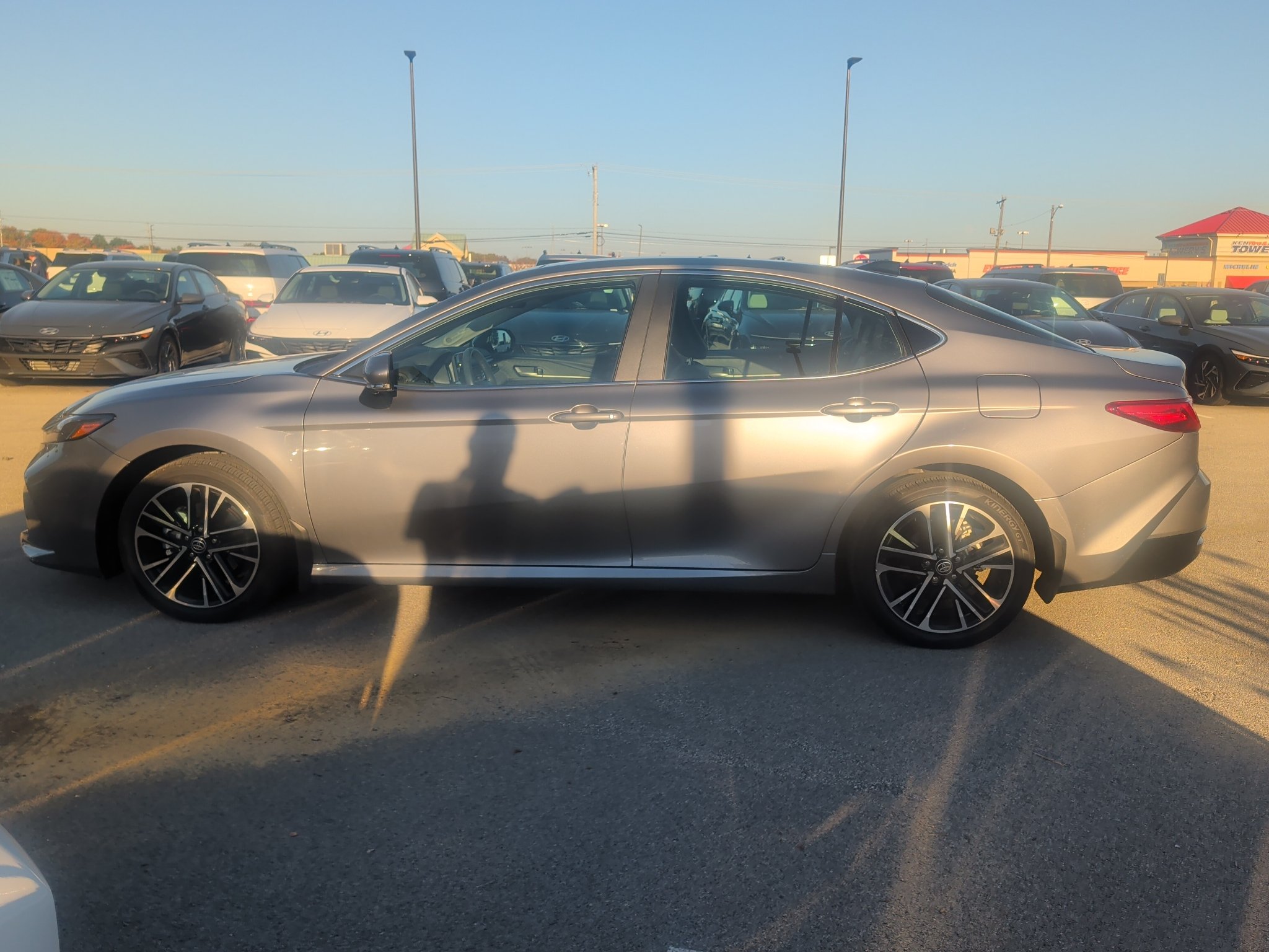Used 2025 Heavy Metal Toyota XLE image 7