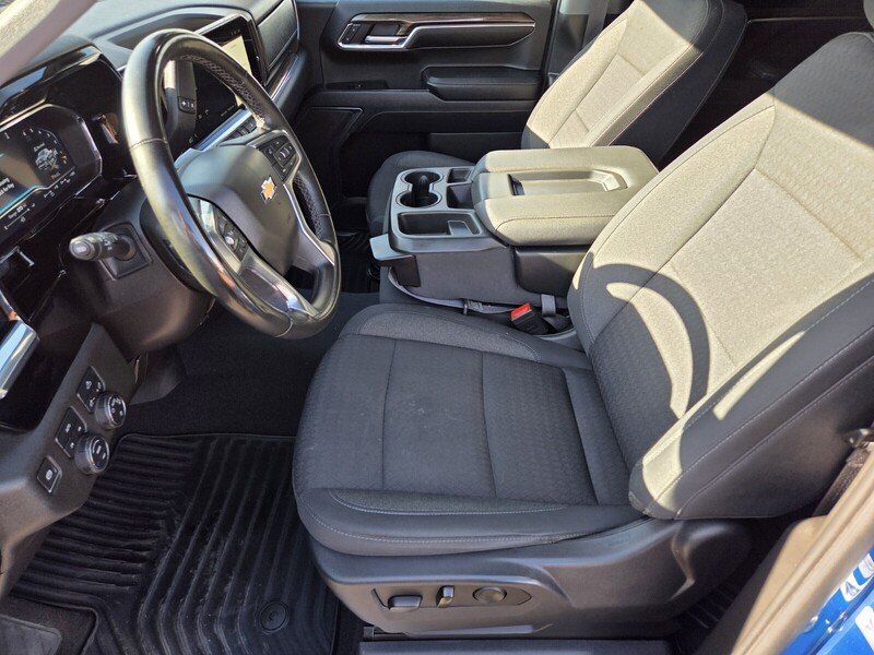 Used 2023 Blue Chevrolet LT image 13