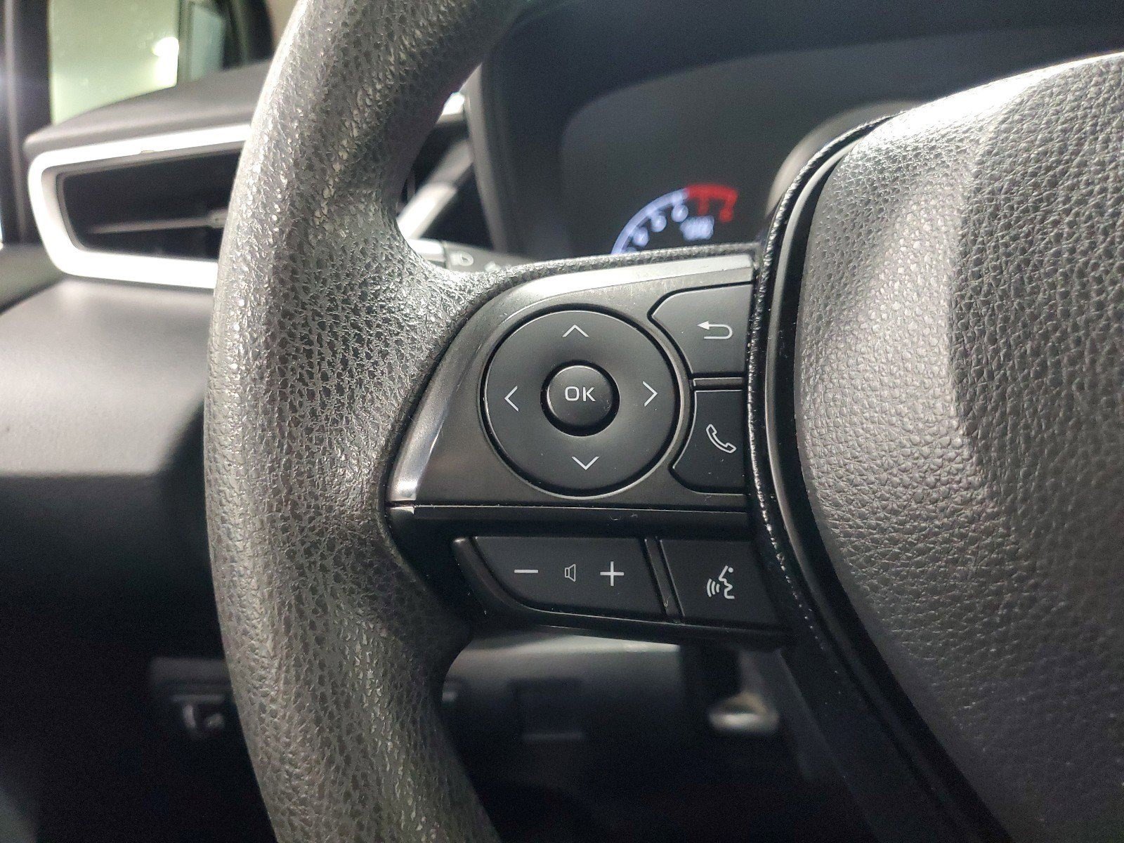 Used 2021 Celestite Toyota LE image 23