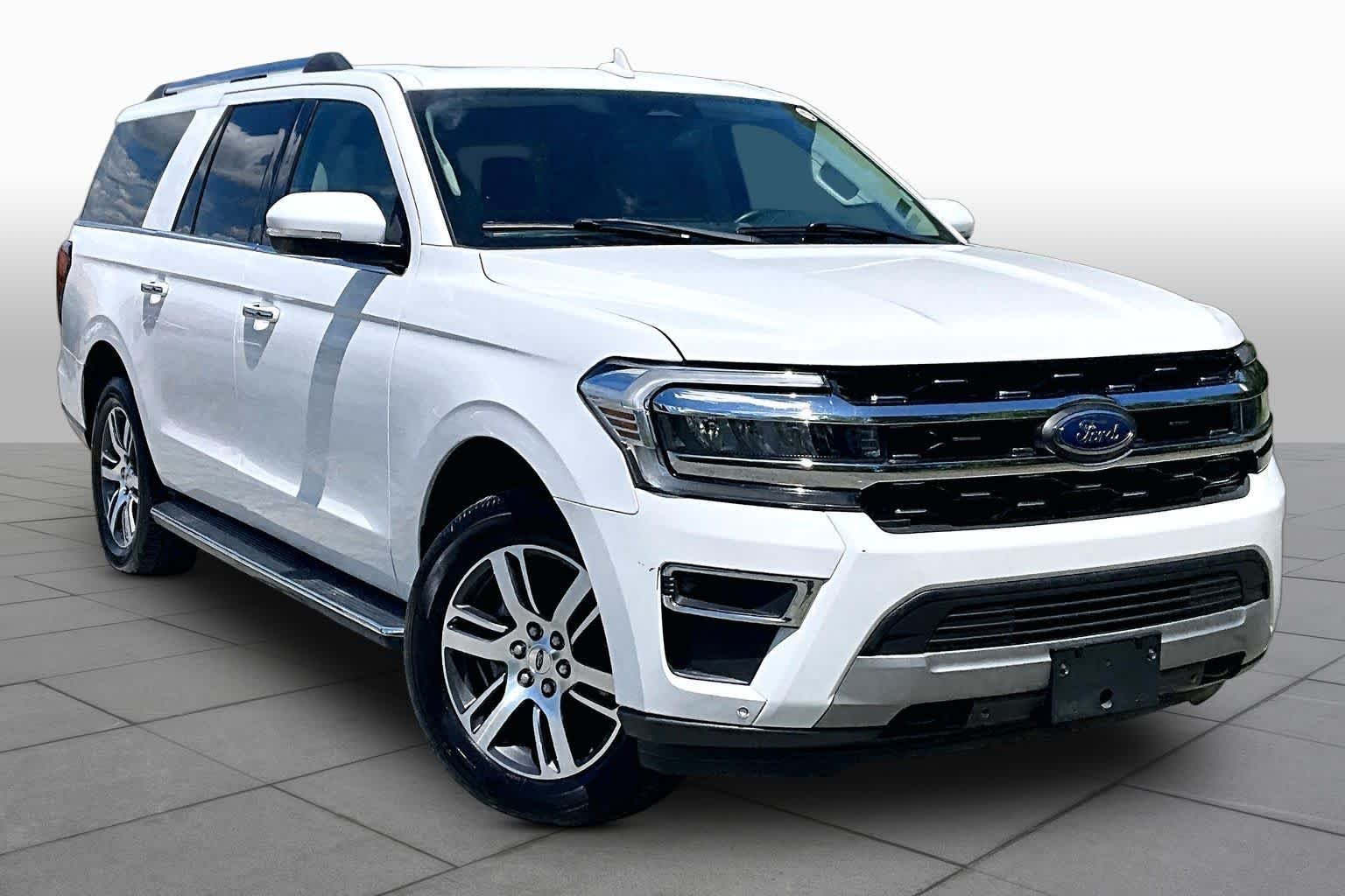 Certified Used 2023 Oxford White Ford Limited image 2