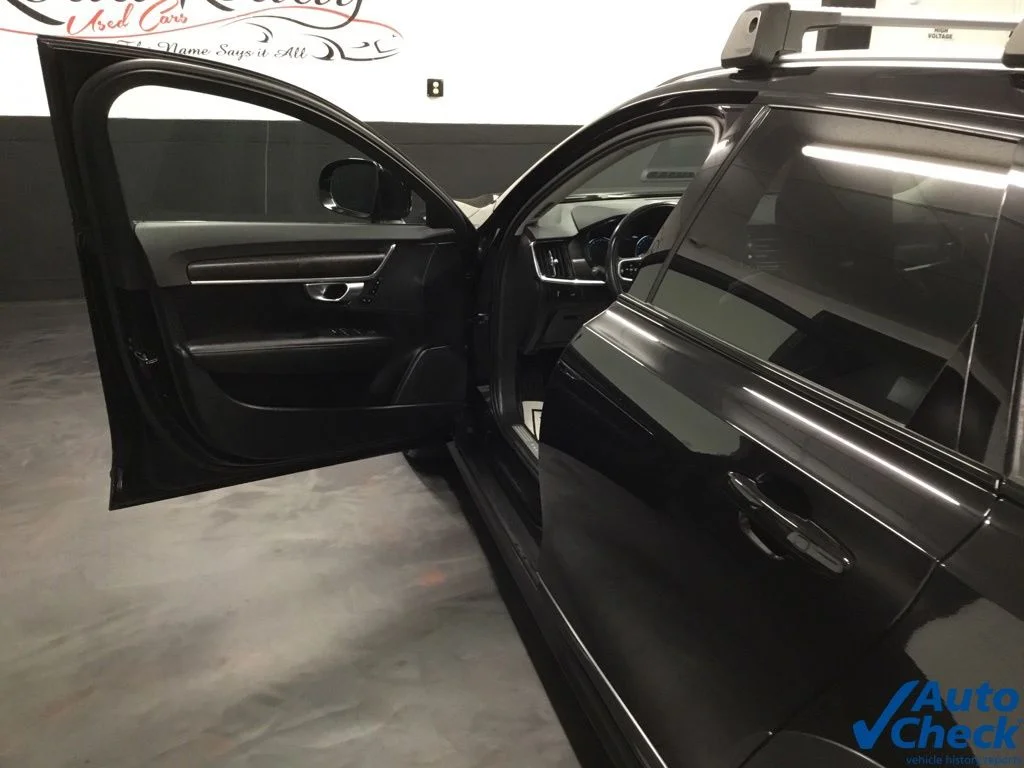 Used 2020 Black Volvo T6 AWD image 20