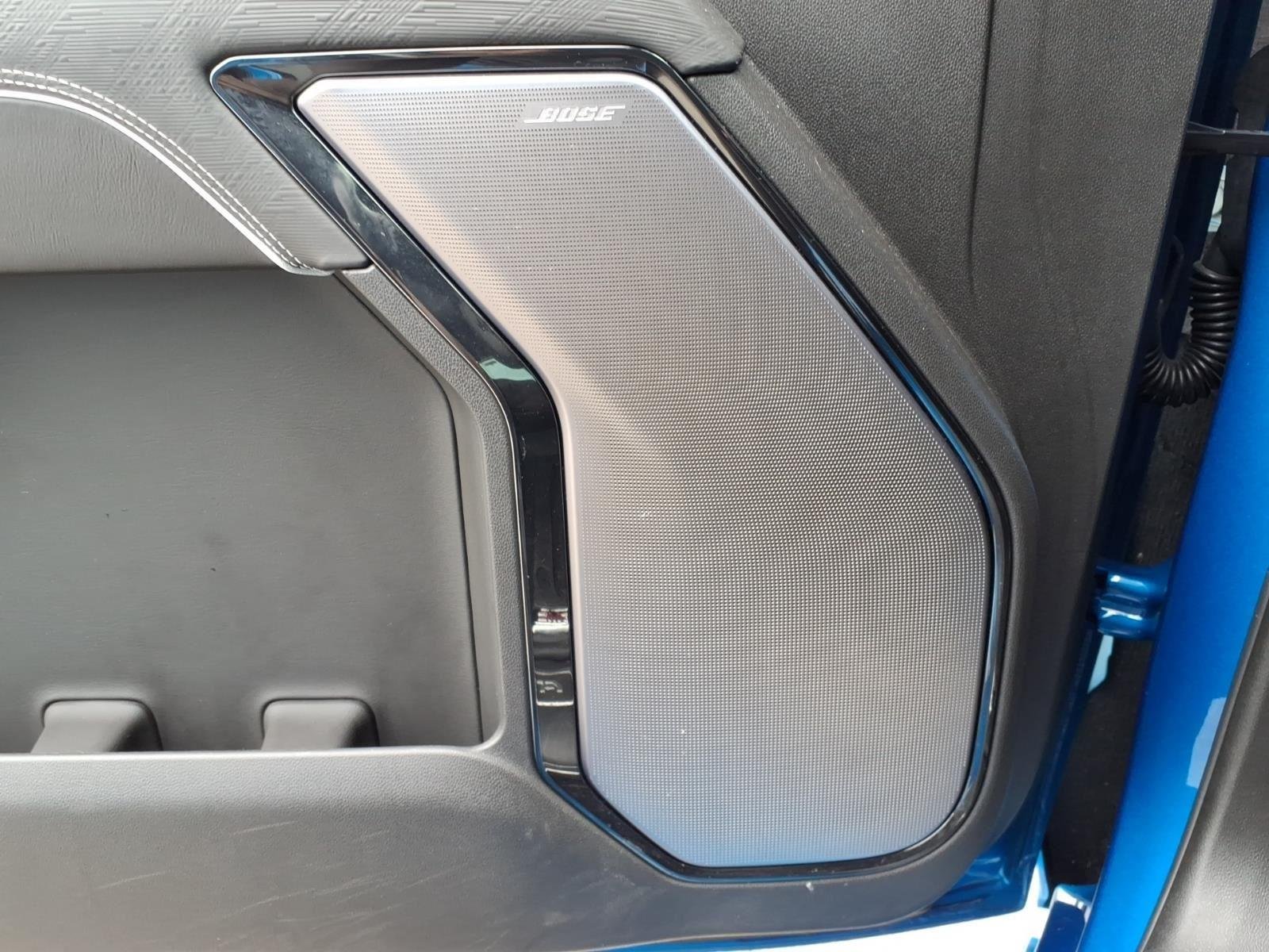 Used 2024 Dynamic Blue Metallic GMC AT4X image 10