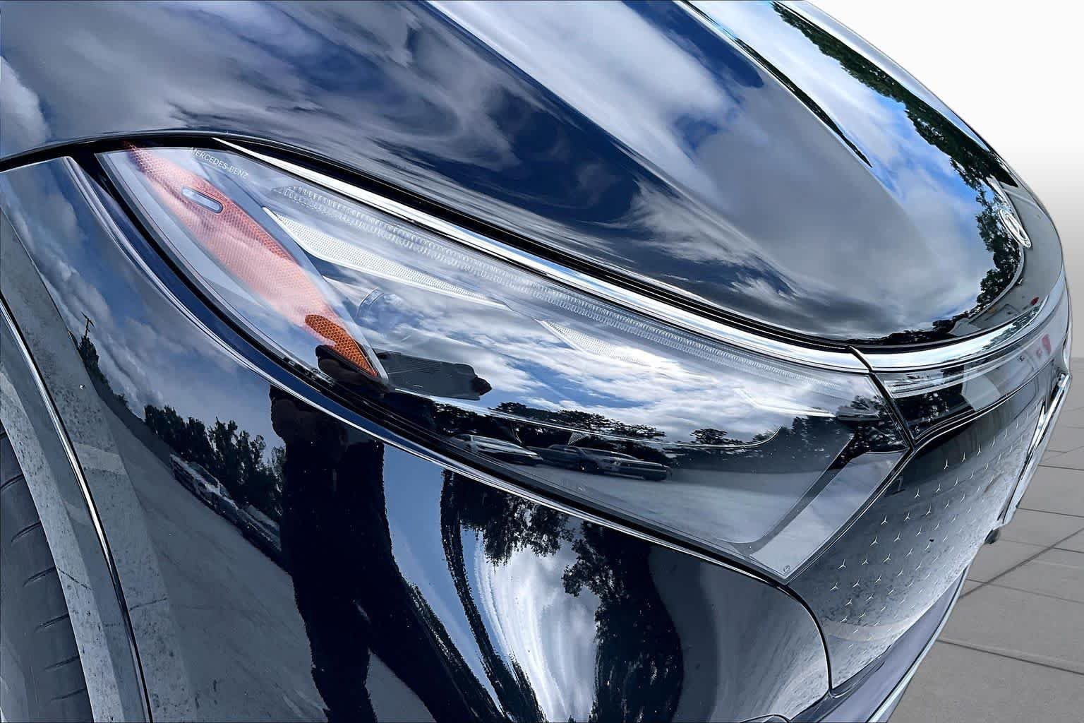 Used 2023 Obsidian Black Metallic Mercedes-Benz EQS 580 image 27