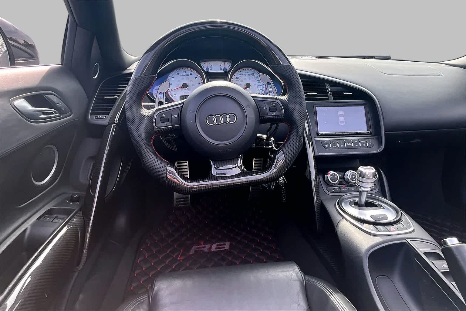 Pre-Owned 2011 Audi R8 5.2L