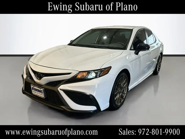 Used 2023 White Toyota SE Nightshade image 3