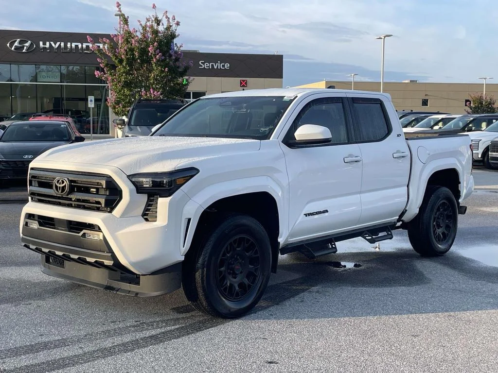 2024 Toyota Tacoma SR5 - Photo 24