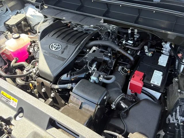2024 Toyota Highlander Limited - Photo 9