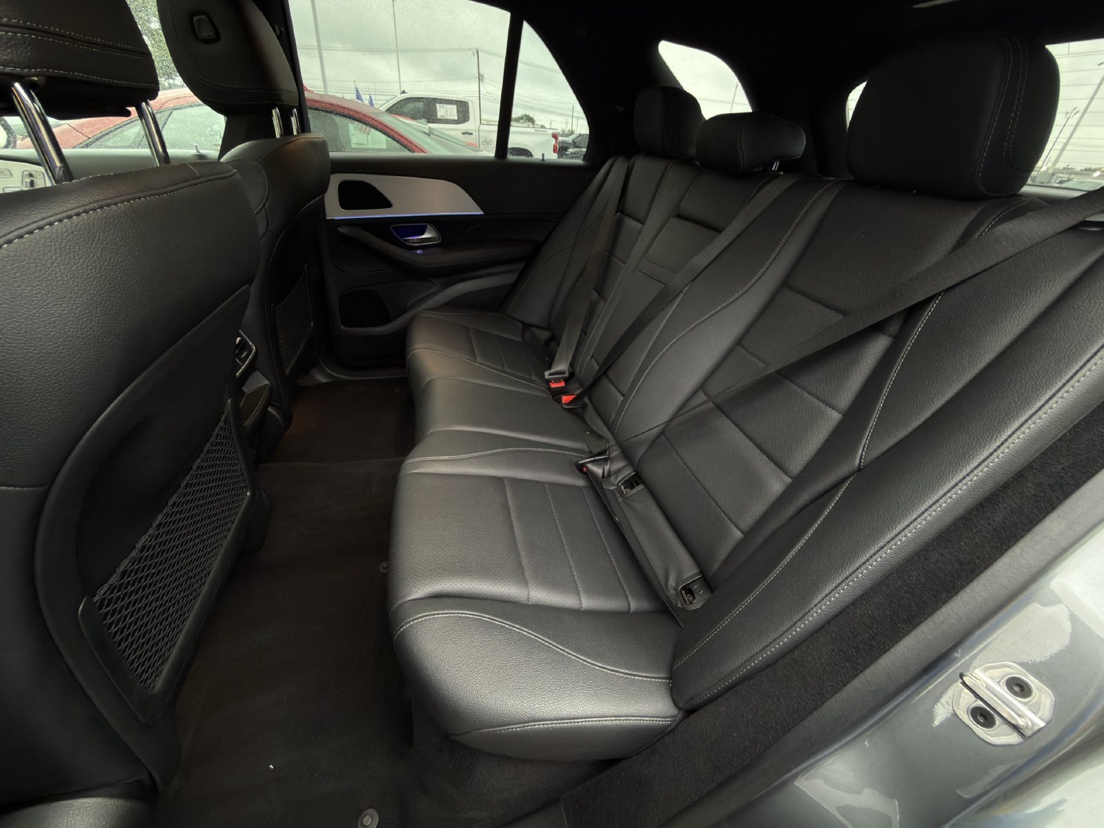 Used 2024 Gray Mercedes-Benz GLE 450e image 24
