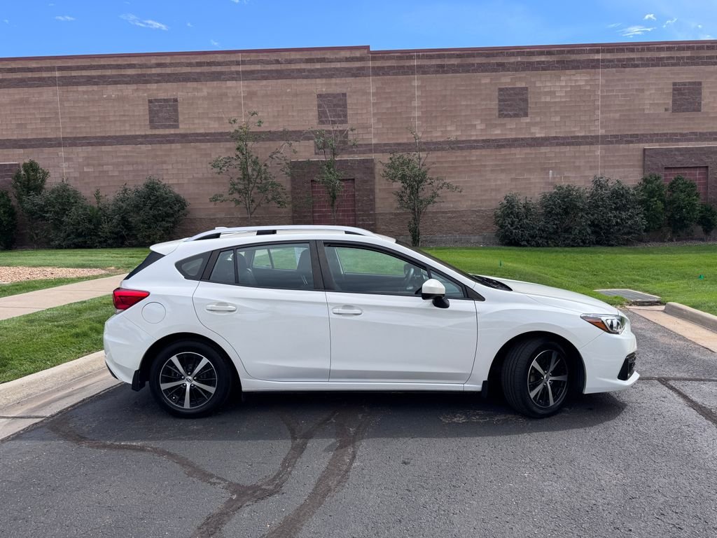 Used 2020 White Subaru Premium image 5