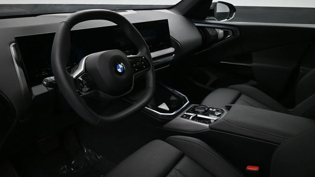 Used 2026 Black Sapphire Metallic BMW 30 xDrive image 7