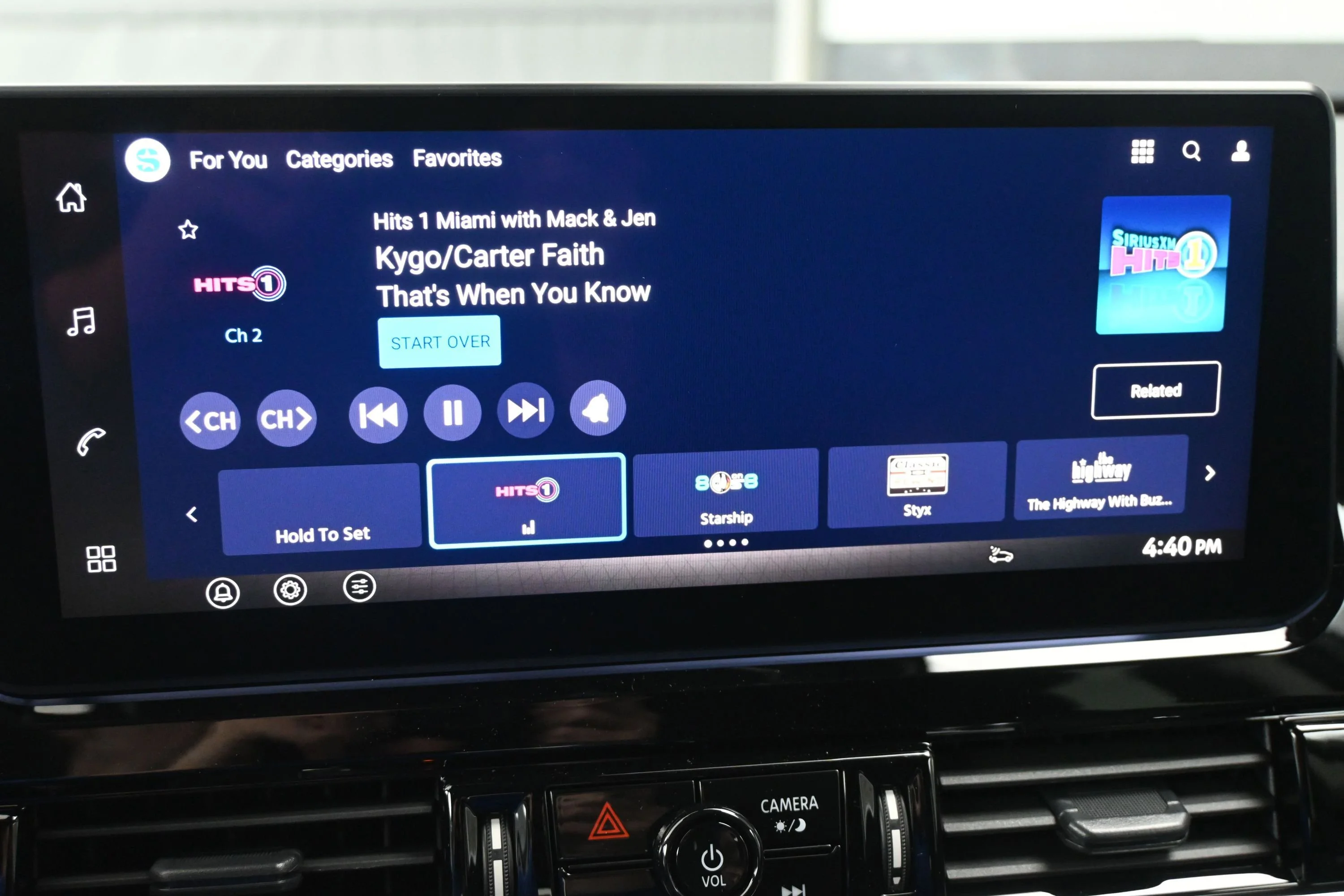 New 2026 Boulder Gray Pearl Nissan Platinum image 17