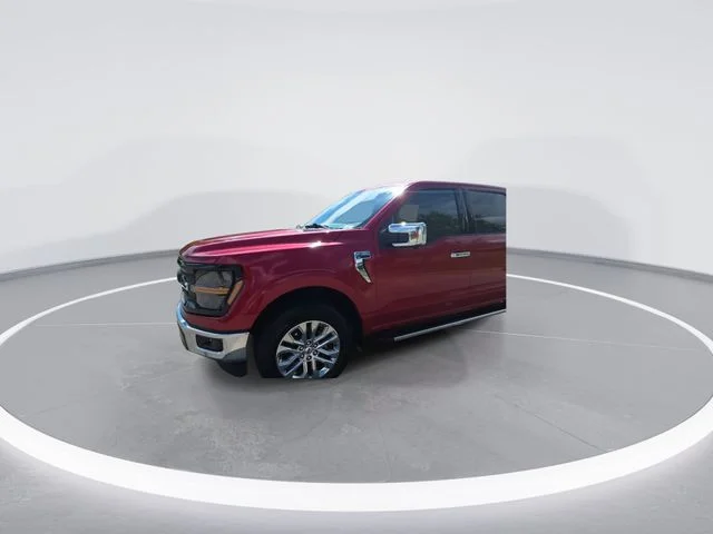 Used 2024 Red Ford XLT image 4