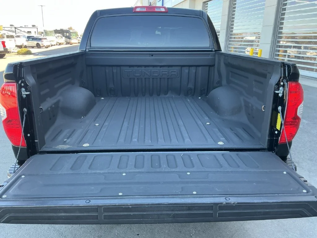 Used 2020 Black Toyota SR5 image 29