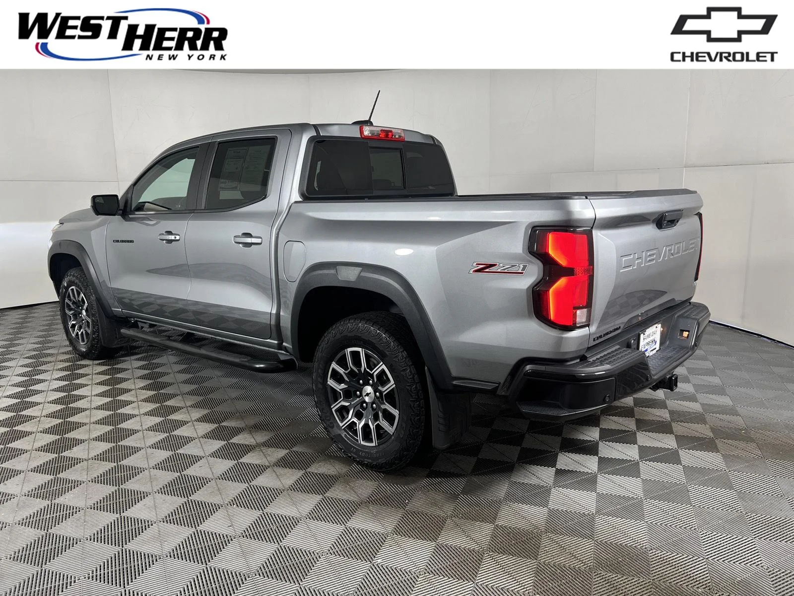 Used 2024 Sterling Gray Metallic Chevrolet Z71 image 2