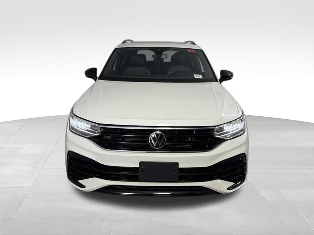 Used 2023 Opal White Volkswagen 2.0T SE R-Line Black image 4
