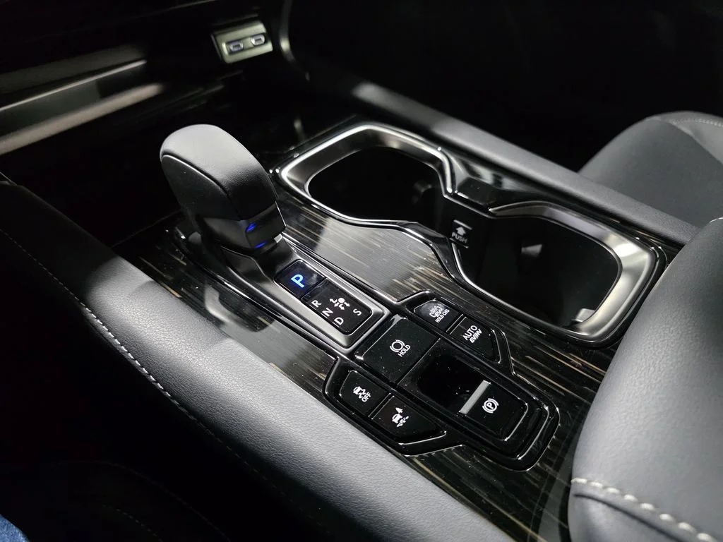New 2026  Lexus 450h+ Premium image 24