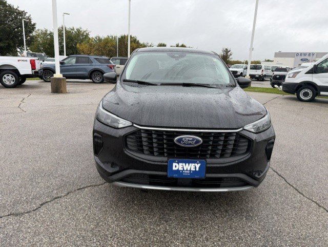 Used 2025 Black Metallic Ford Active image 2
