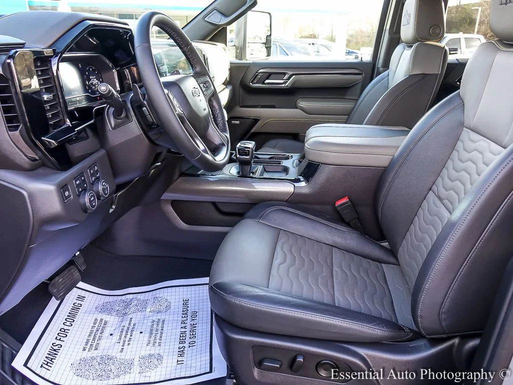 2024 Chevrolet Silverado 1500 ZR2 - Photo 14