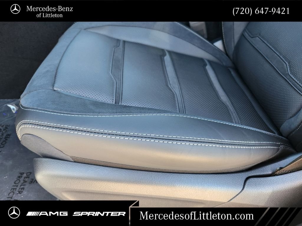 New 2026 MANUFAKTUR Alpine Grey Mercedes-Benz GLE 53 AMG® image 23